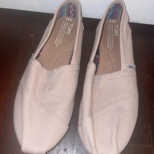 Tom canvas shoes